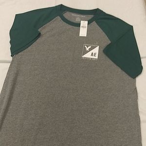 NWT Mens American Eagle Short Sleeve T-shirt